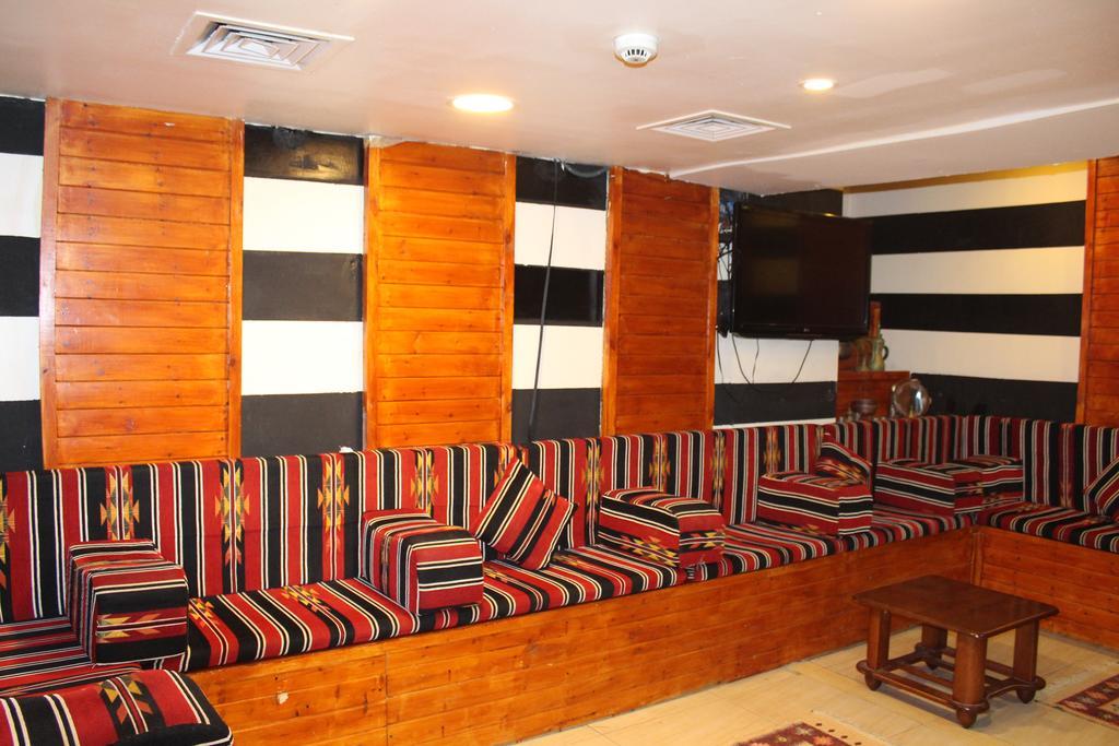 Rest Hills Hotel Amman Extérieur photo